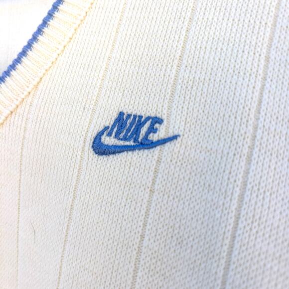 Vintage Nike White Blue V-Neck Sweater Preppy Tennis Knit Pullover 1980s Men’s - Picture 6 of 9